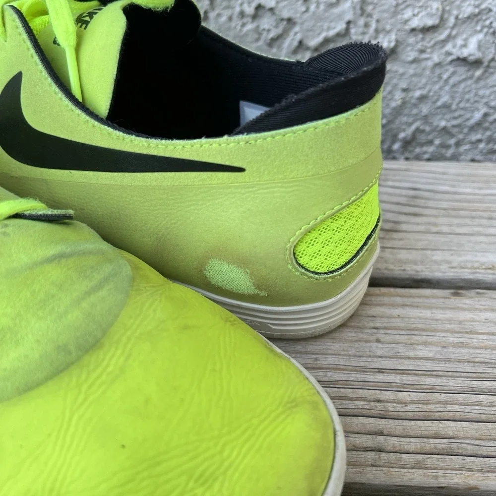 Nike Shoes Men Size 13 SB Lunarlon Oneshot Volt Neon Green